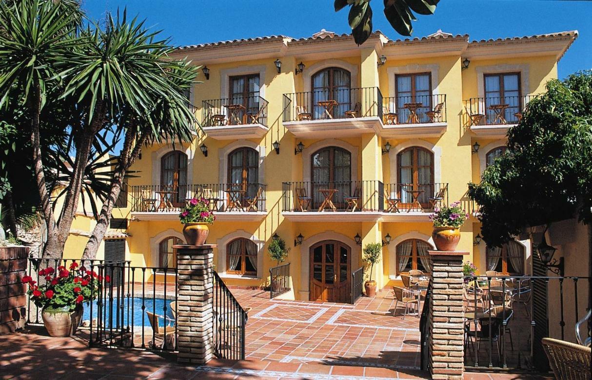 Hotel Restaurante La Masieta Creixell Luaran gambar